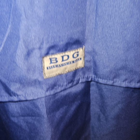 You Betcha short sleeve xl button down utility shirt. - Picture 4 of 9